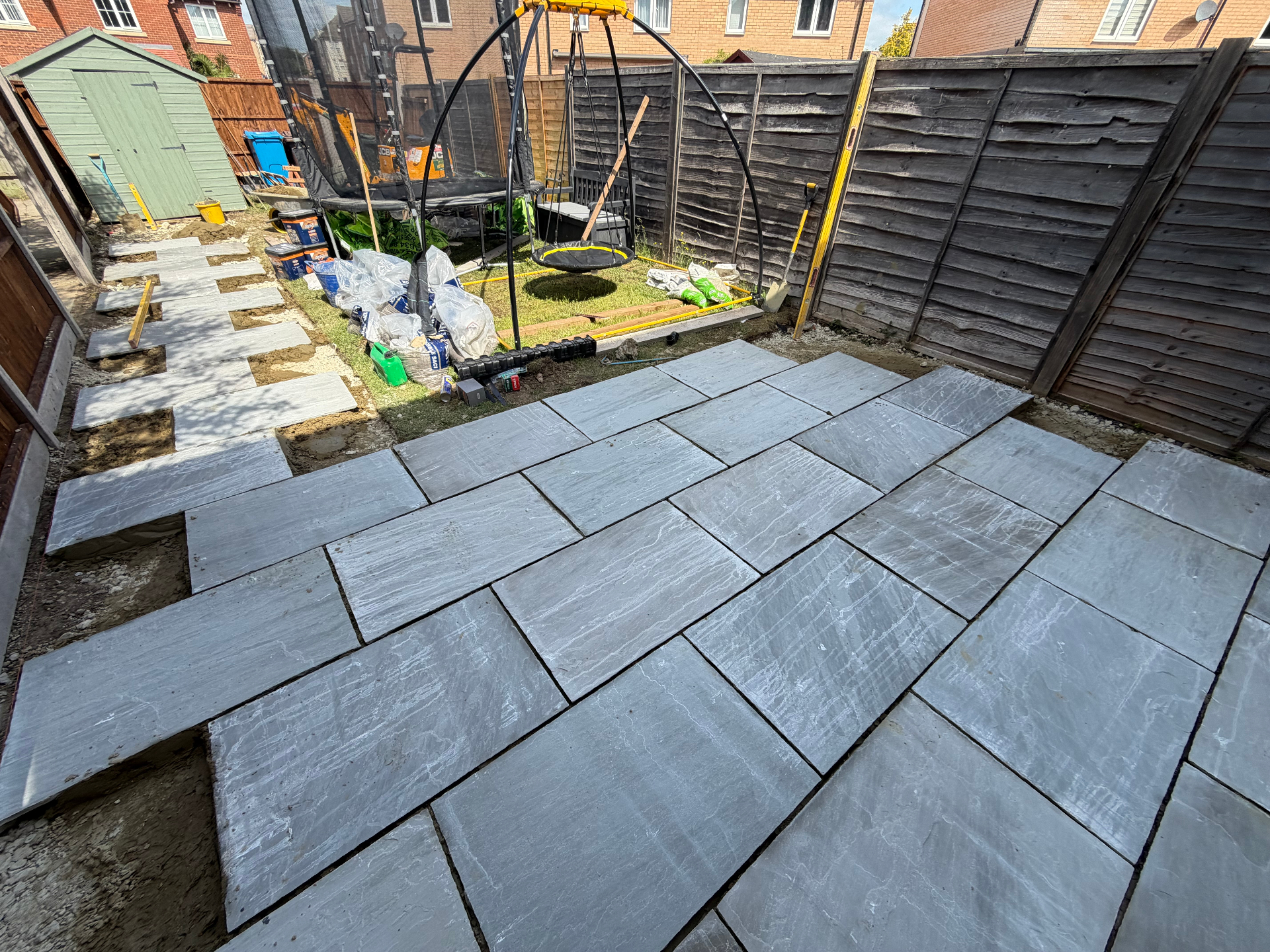 Setting Out & Slabbing photo 1